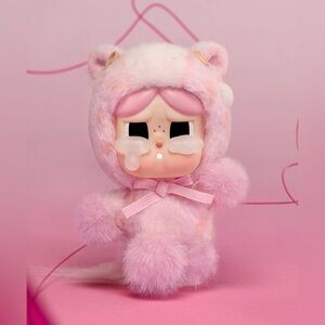 POP MART Have a Good Run Series Pendant - Sweet Love Crybaby